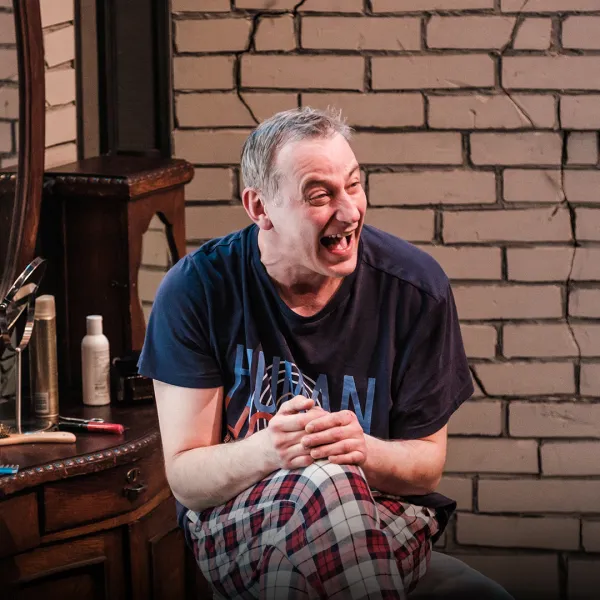 zdjęcie ze spektaklu „Wojna na trzecim piętrze”