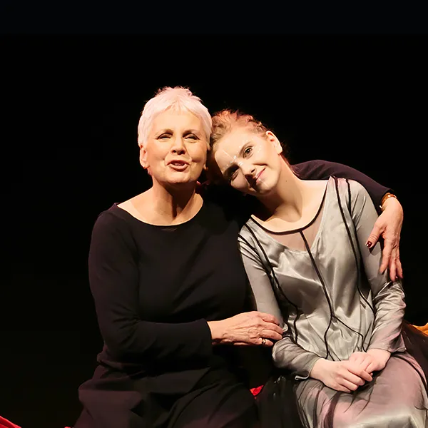 „Gra w Strindberga”, na zdjęciu  Agnieszka Kowalska, Sara Lityńska, fot. Marcin Nowak